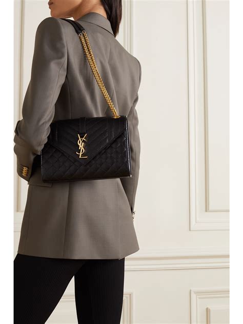 soft envelope quilted leather shoulder bag ysl|SAINT LAURENT Envelope small quilted textured.